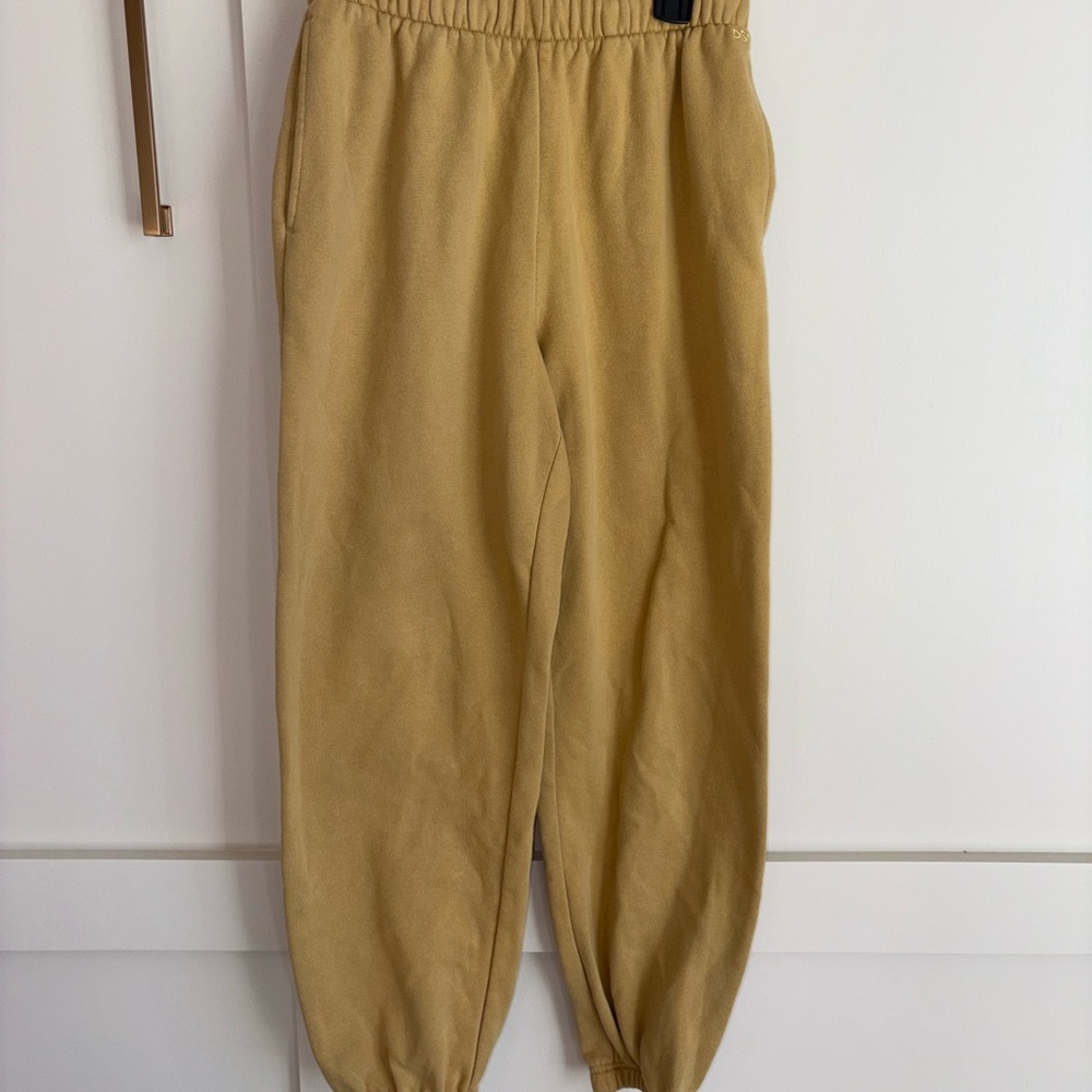 Sweat pants